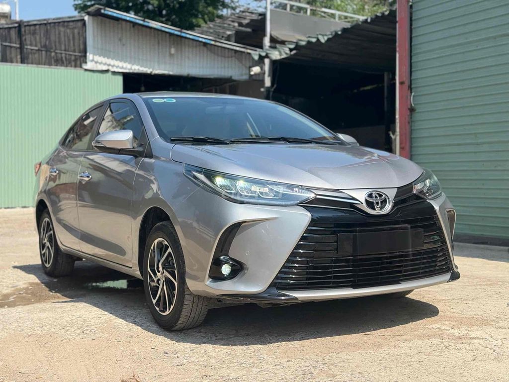 Toyota Vios - ảnh 2