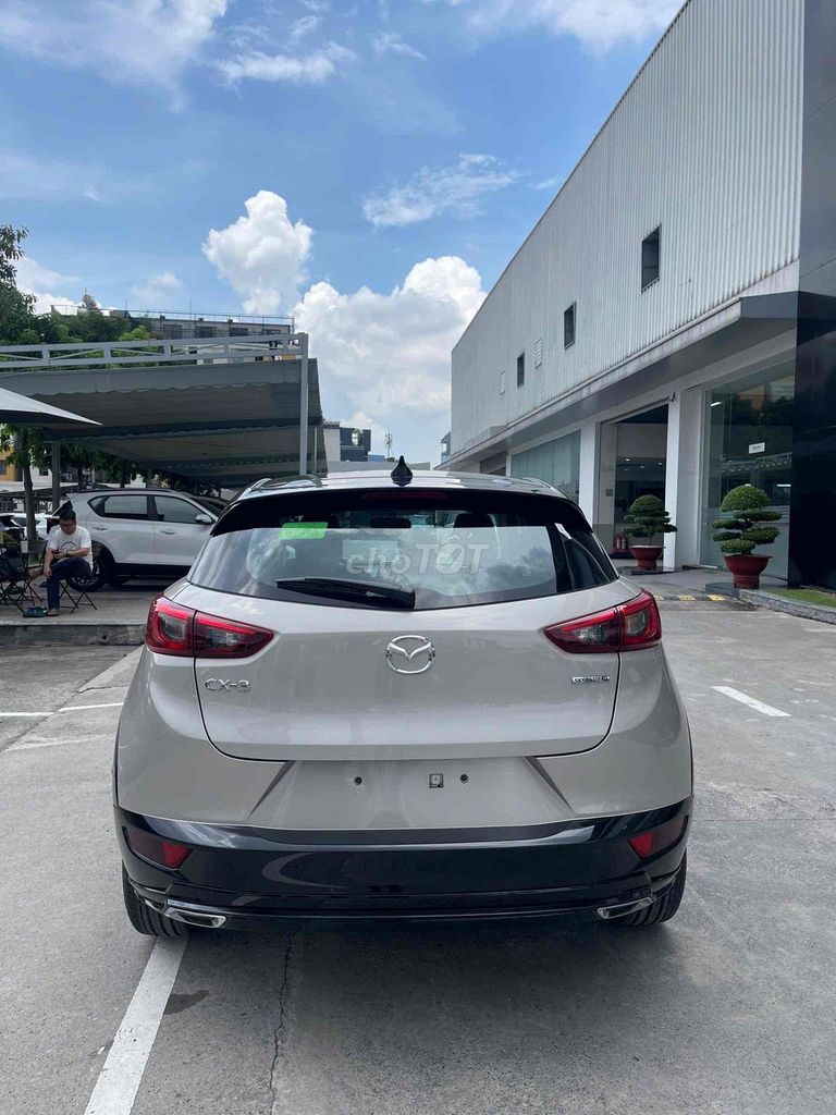 Mazda 2025 - ảnh 4