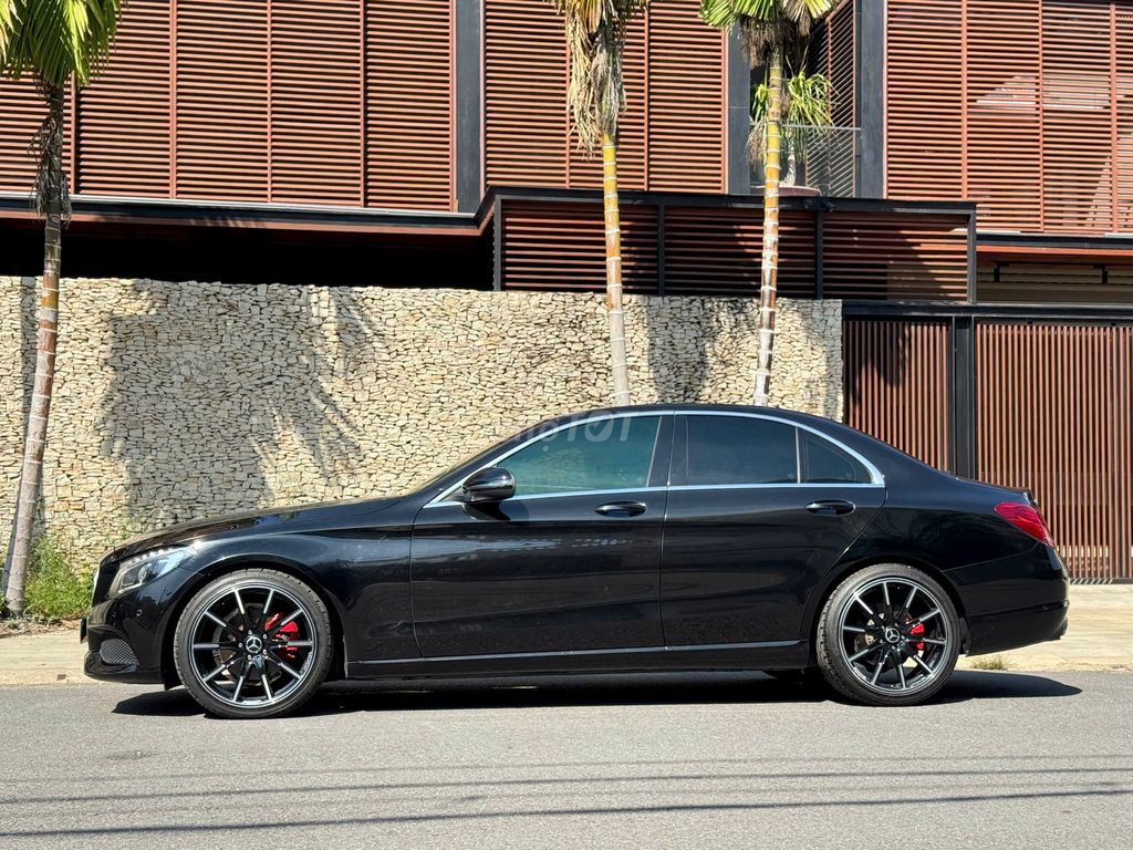 Mercedes-Benz 2018 - ảnh 2