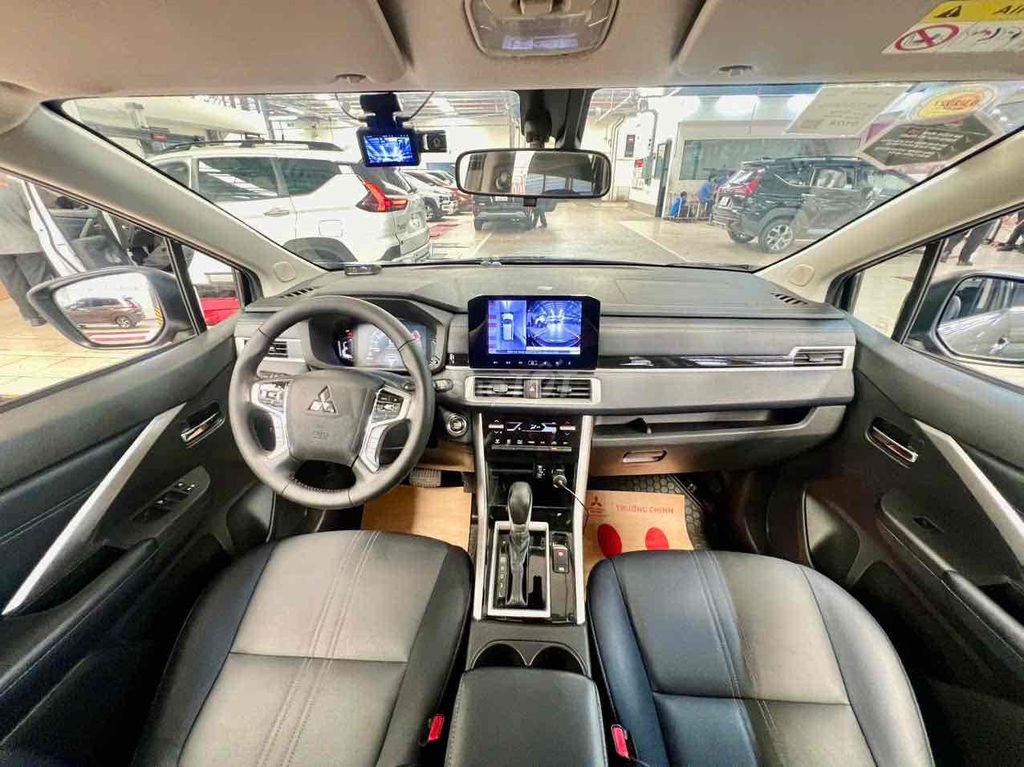 Mitsubishi Xpander Cross 2024 - ảnh 2