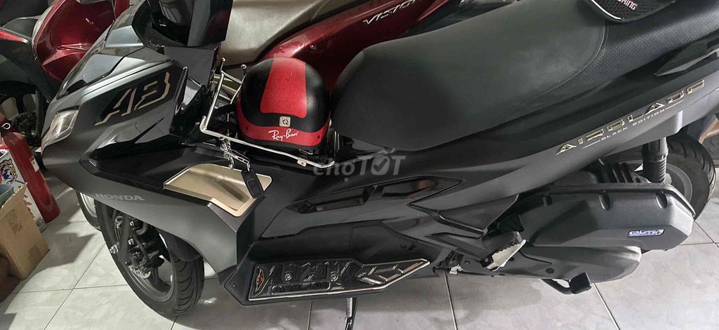 Honda Air Blade 2024 - ảnh 1