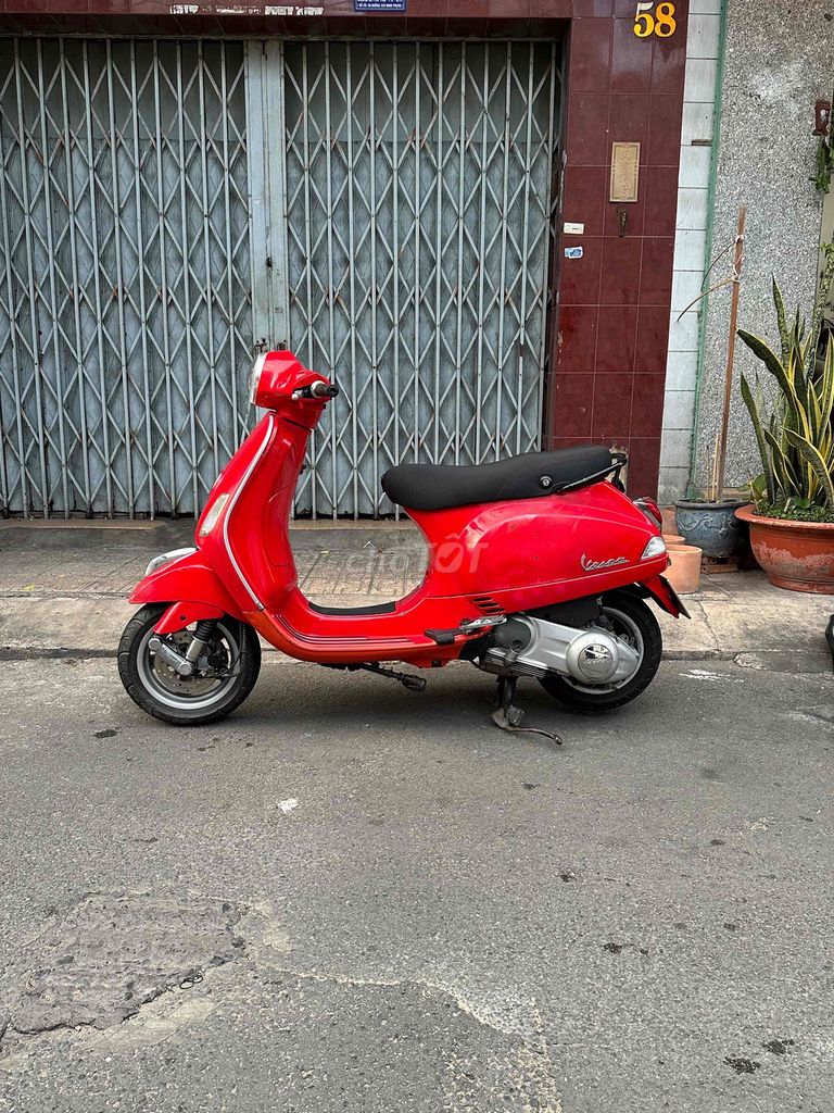 Vespa 2011 - ảnh 2