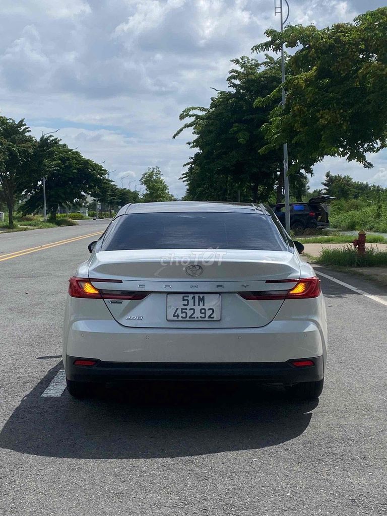 Toyota Camry 2.0Q 2025 - ảnh 3