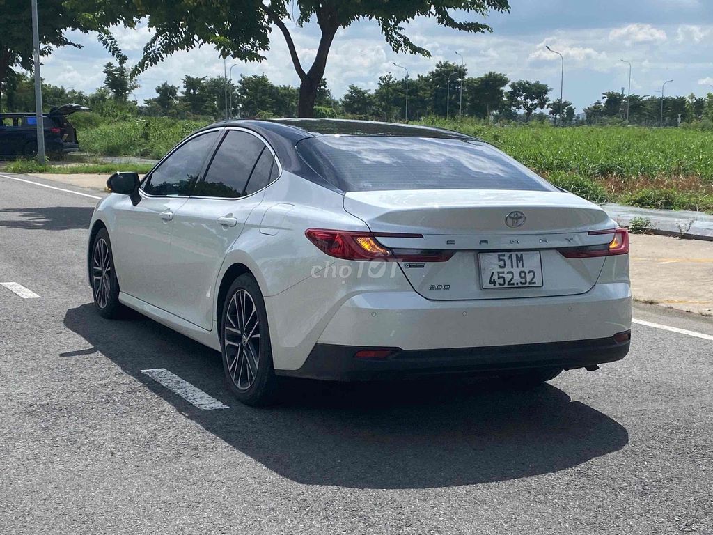 Toyota Camry 2.0Q 2025 - ảnh 5