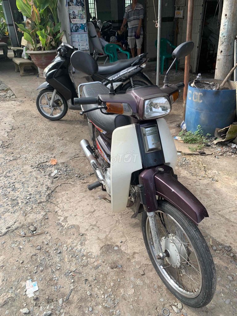Honda 2001 - ảnh 1