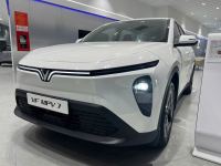 VinFast VF MPV 7 AT 2026 - ảnh 1