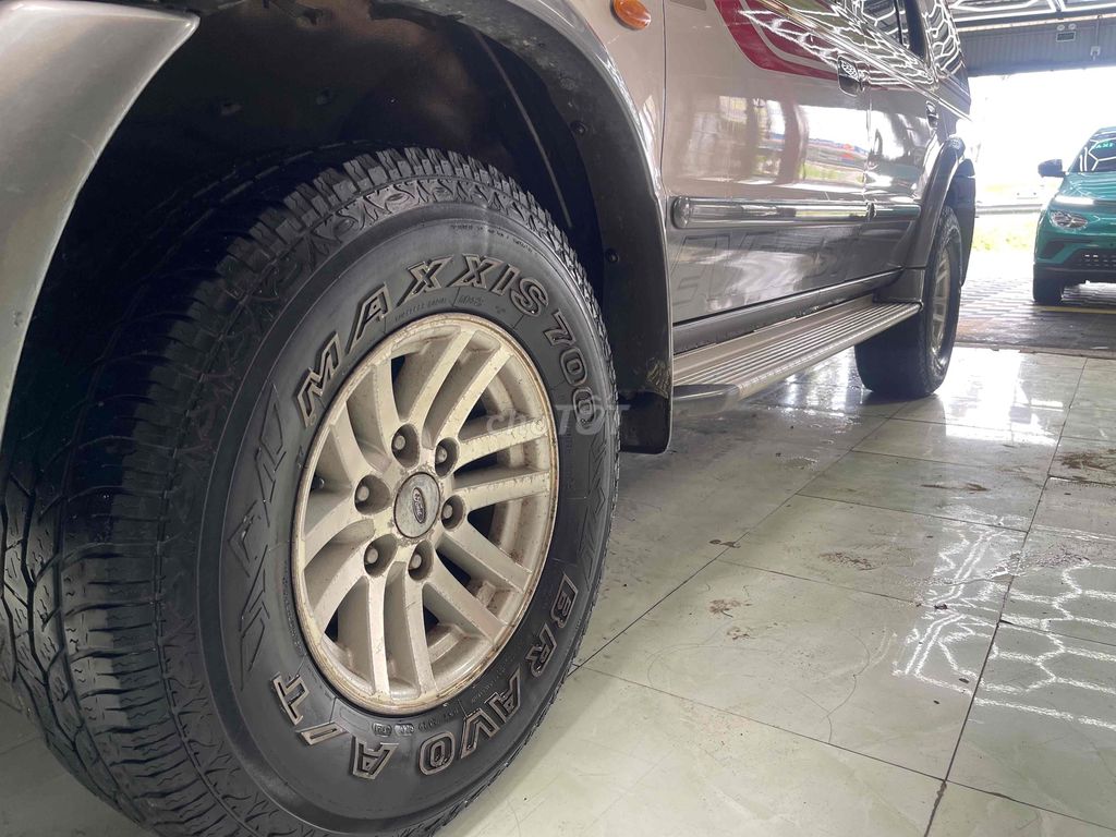 Ford Everest 2006 - ảnh 5