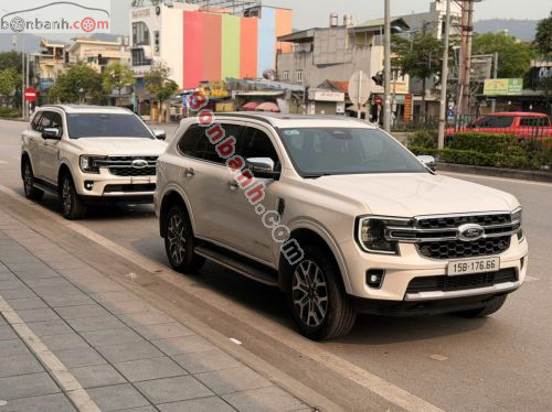 Ford Everest Titanium 2.0L 4x2 AT 2024 - ảnh 3