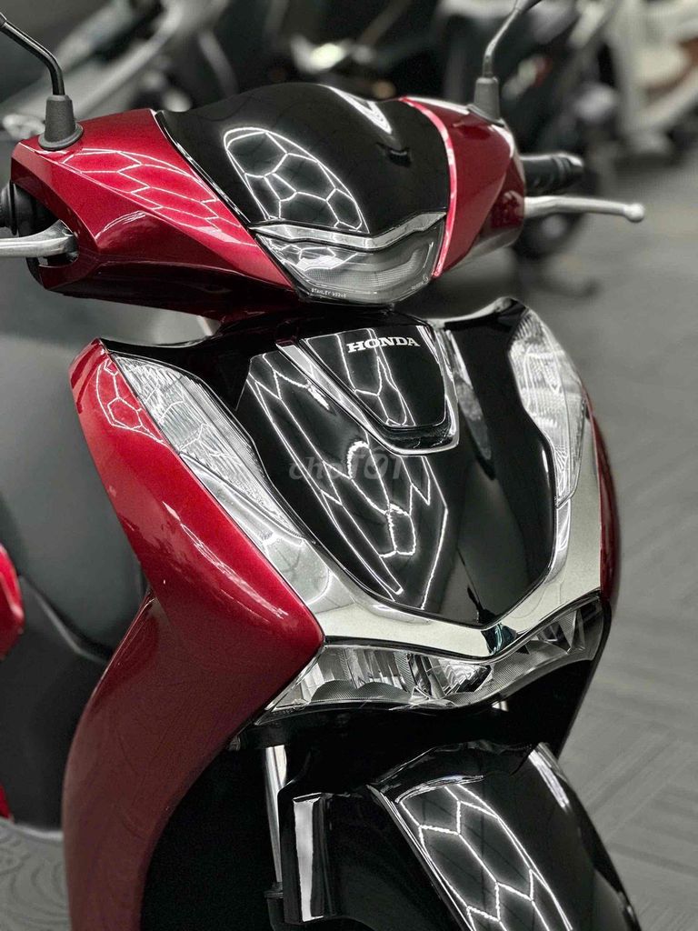Honda SH 2025 - ảnh 1