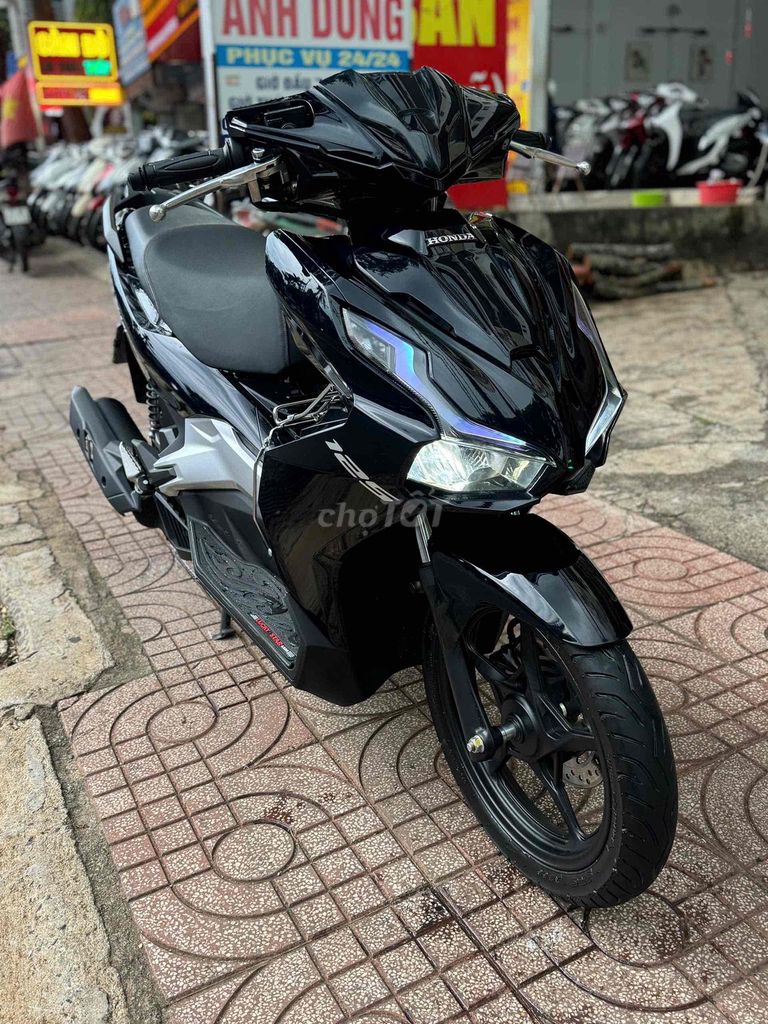 Honda Air Blade 2022 - ảnh 1