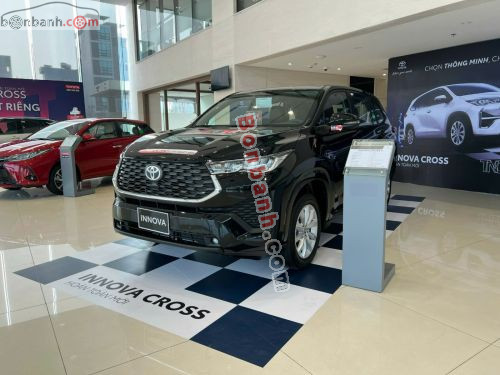 Toyota Innova Cross 2025 - ảnh 3