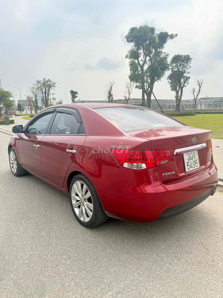 Kia Forte 2010 - ảnh 3