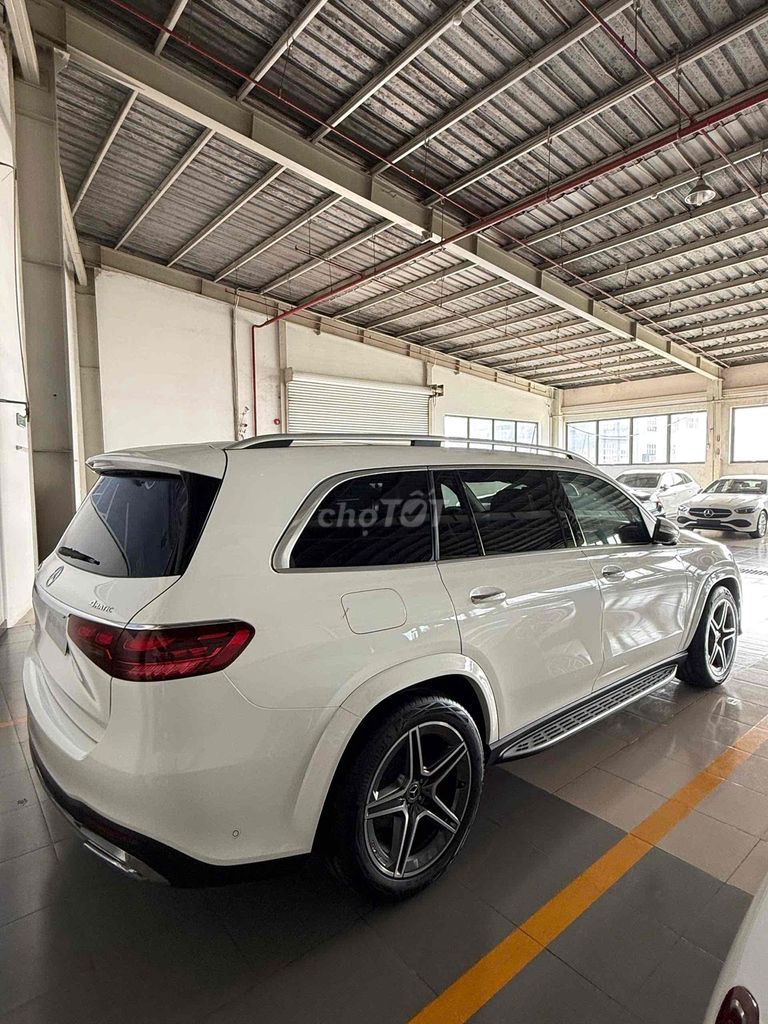 Mercedes-Benz 2025 - ảnh 4