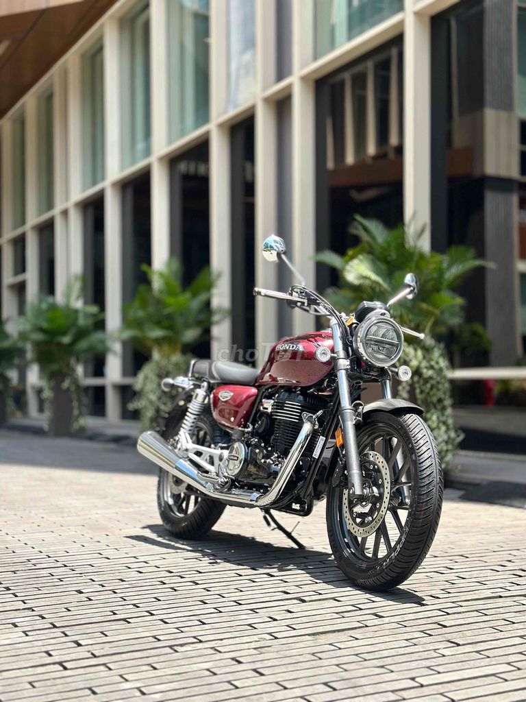 Honda CB 2025 - ảnh 1