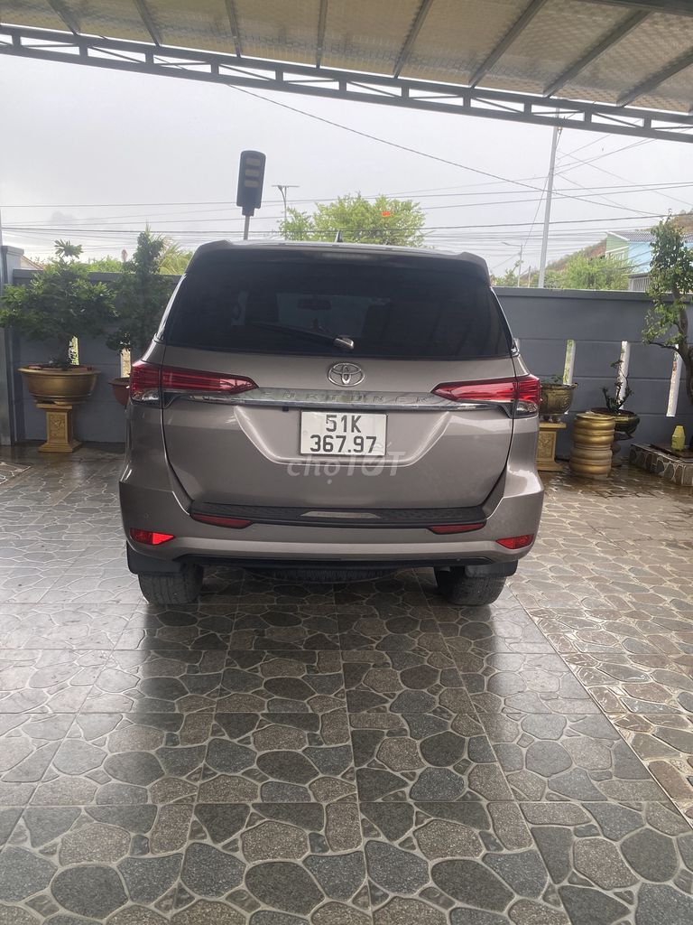Toyota Fortuner 2022 - ảnh 1