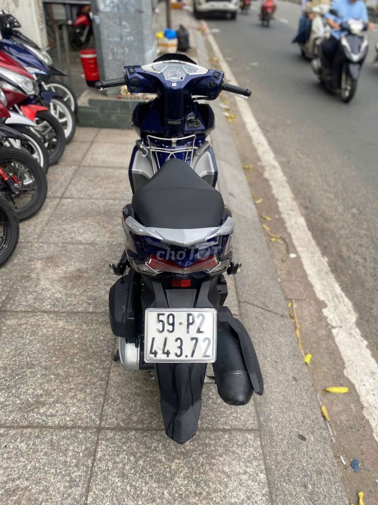 Honda Air Blade 2017 - ảnh 4
