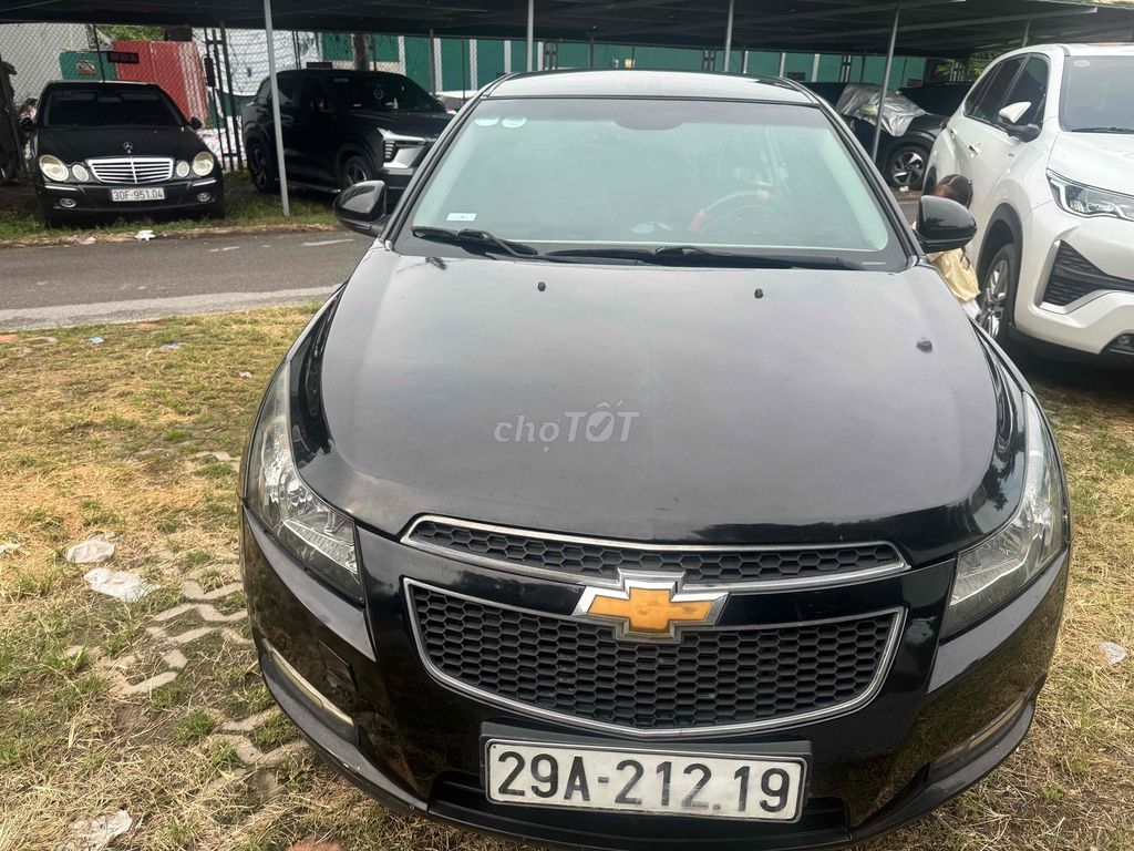 Chevrolet Cruze 2011 - ảnh 4