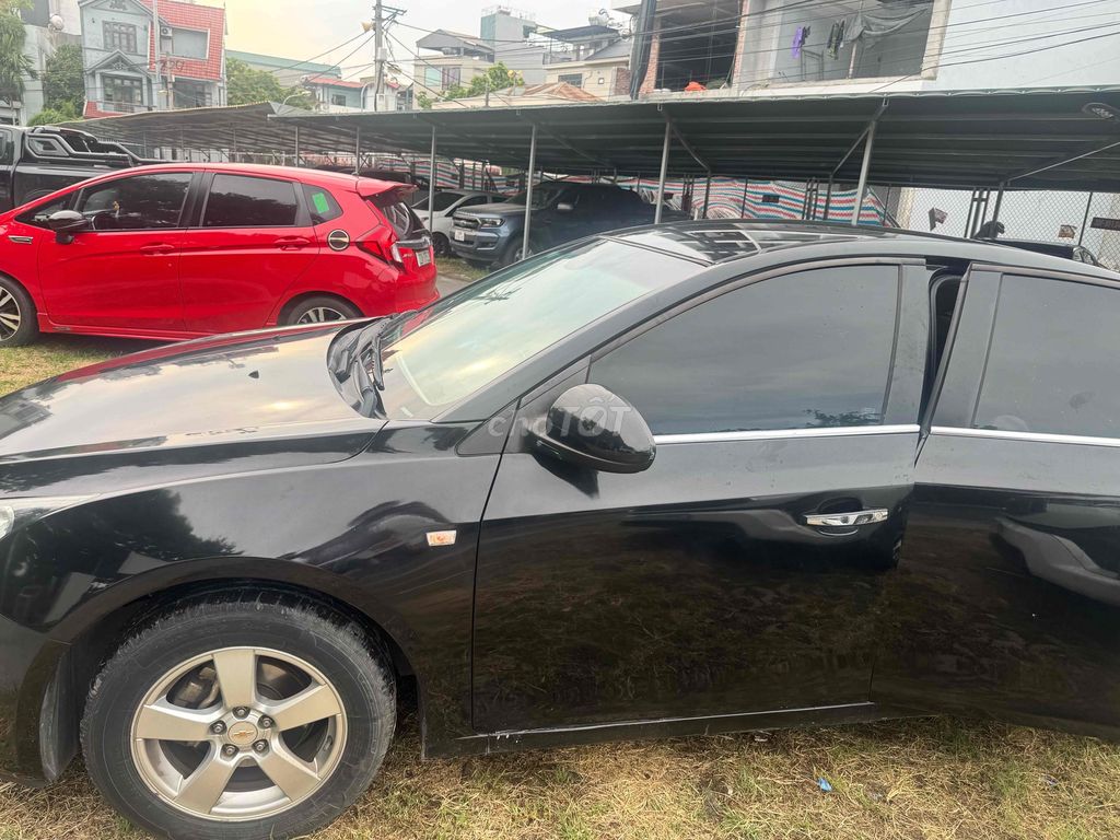 Chevrolet Cruze 2011 - ảnh 5