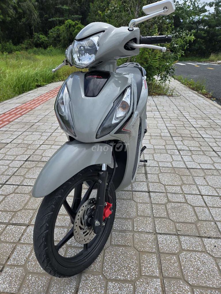 Honda Vision 2023 - ảnh 1