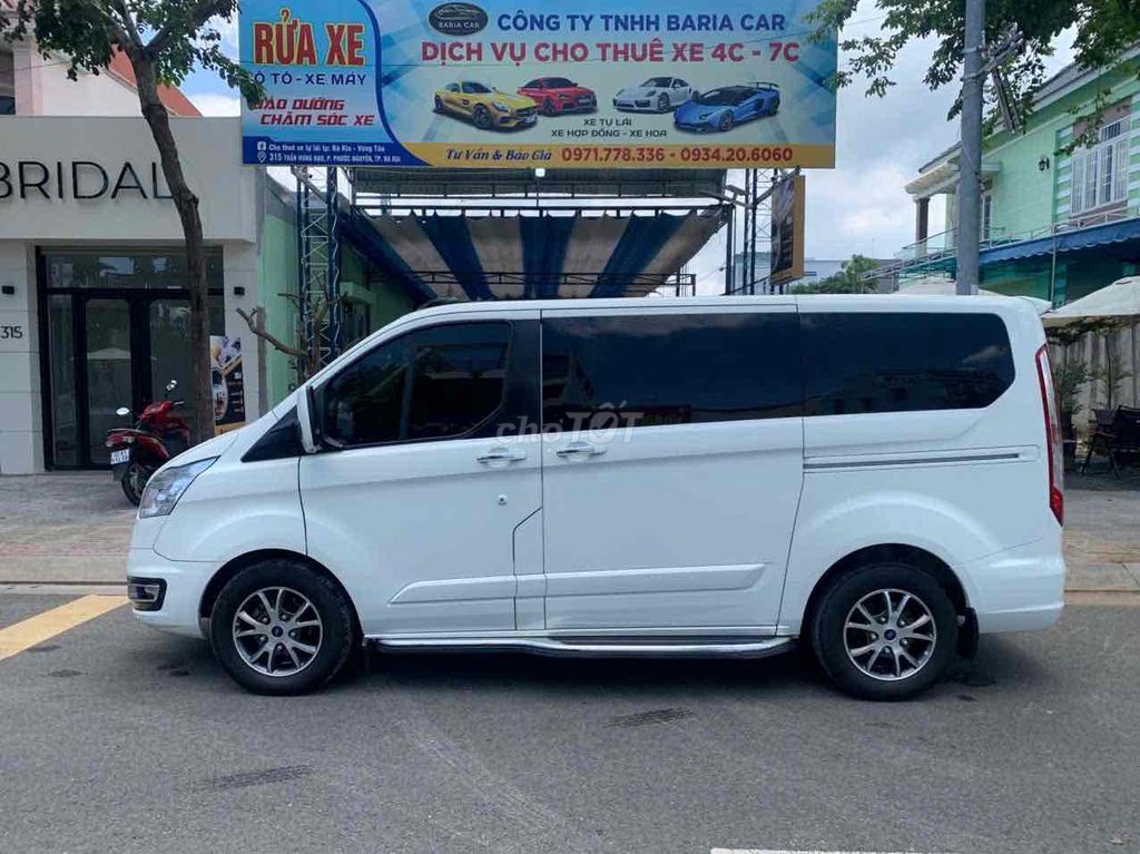 Ford Tourneo 2020 - ảnh 2