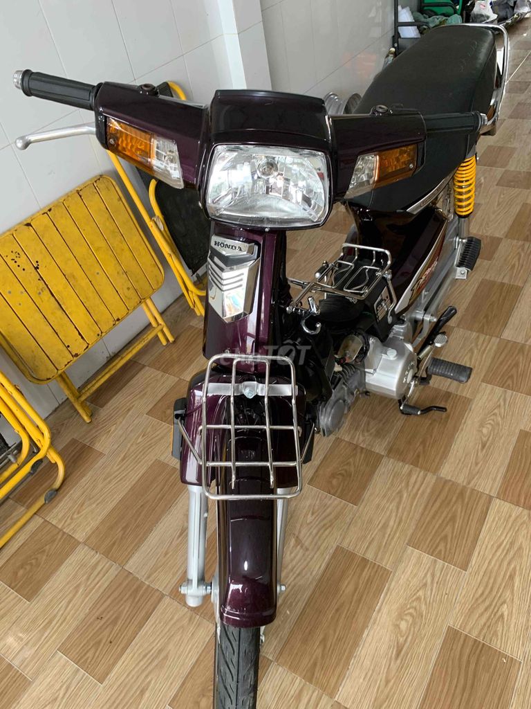 Honda Super 2001 - ảnh 1