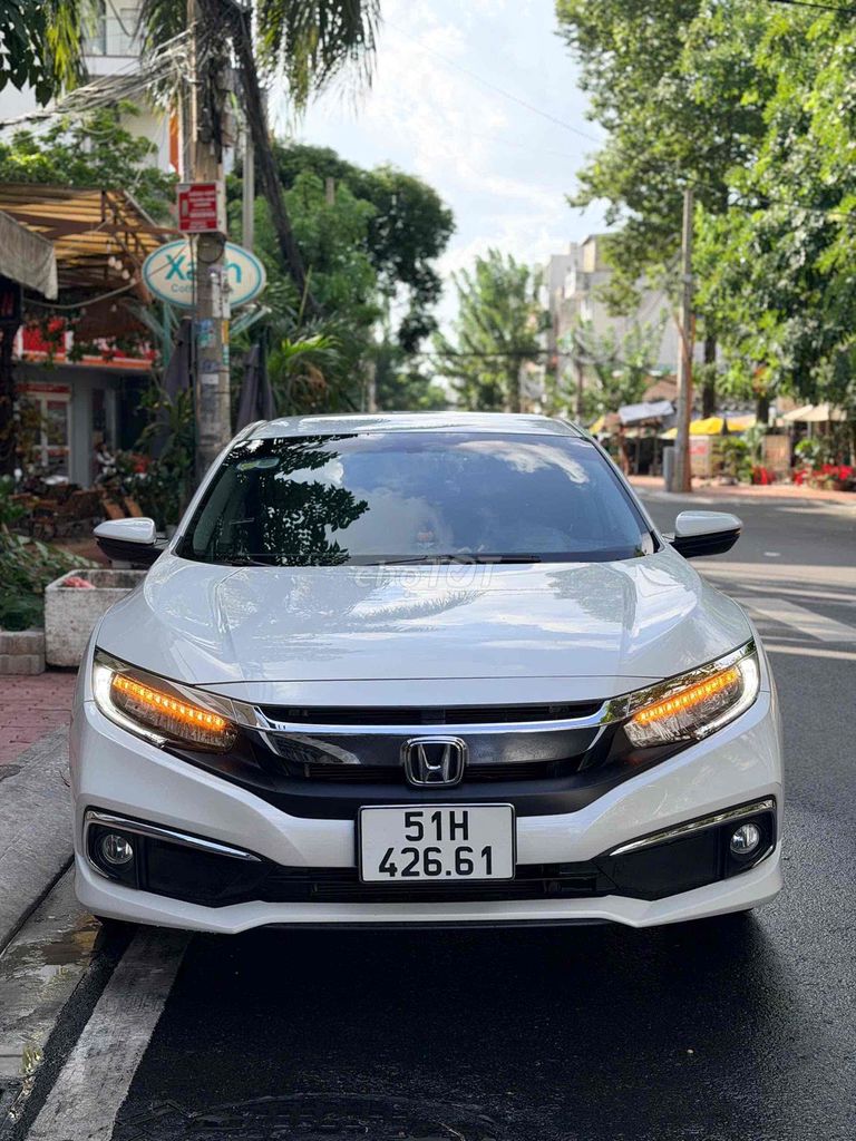 Honda Civic 2020 - ảnh 1