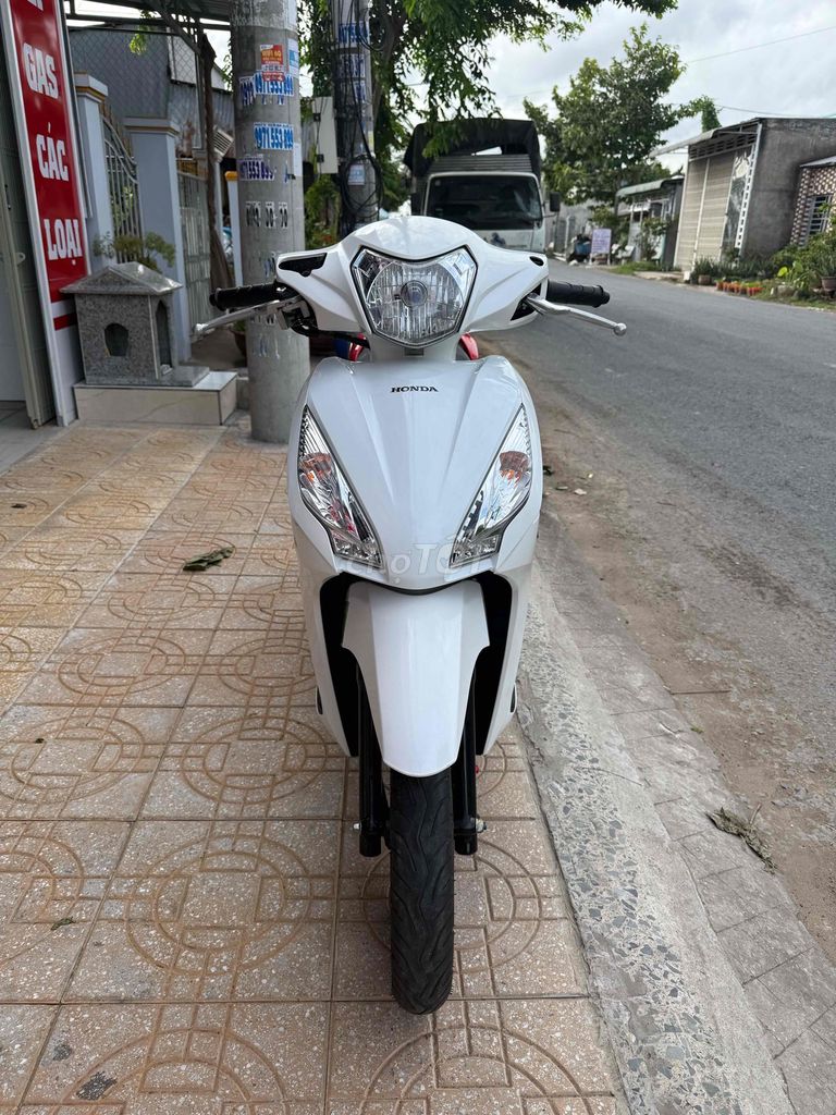 Honda Vision 2020 - ảnh 1