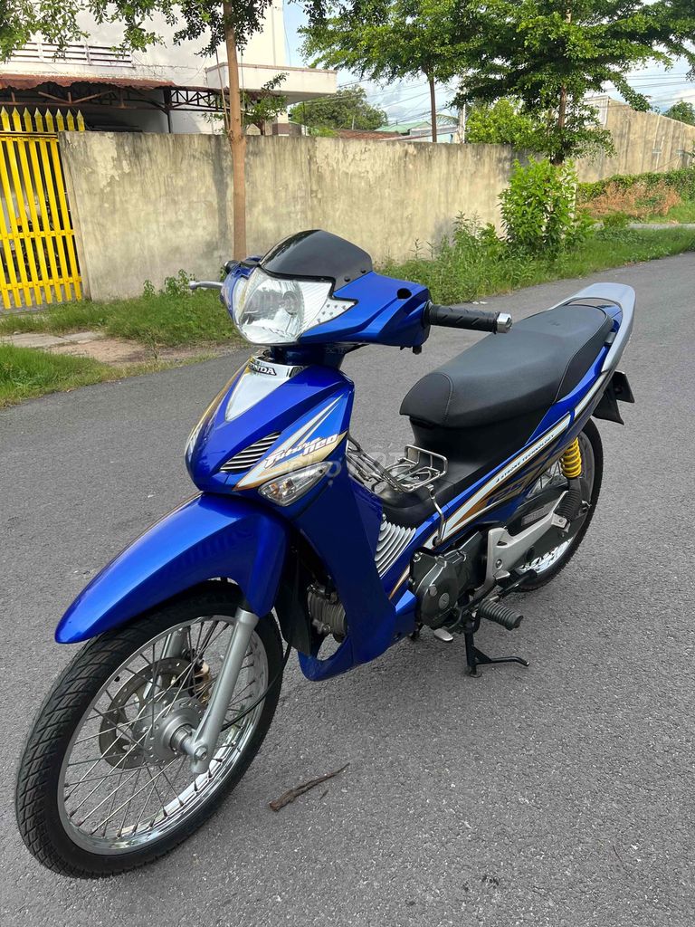 Honda Future 2006 - ảnh 3
