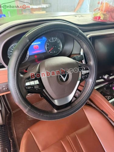 VinFast Lux A 2.0 Premium 2.0 AT 2021 - ảnh 4
