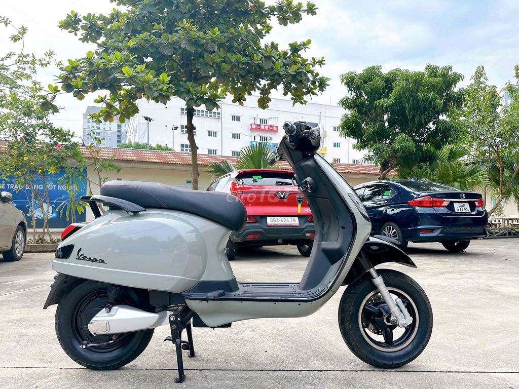 Vespa 2022 - ảnh 5