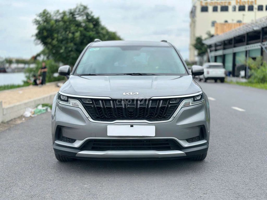 Kia Carnival Luxury 2.2D 2022 - ảnh 2