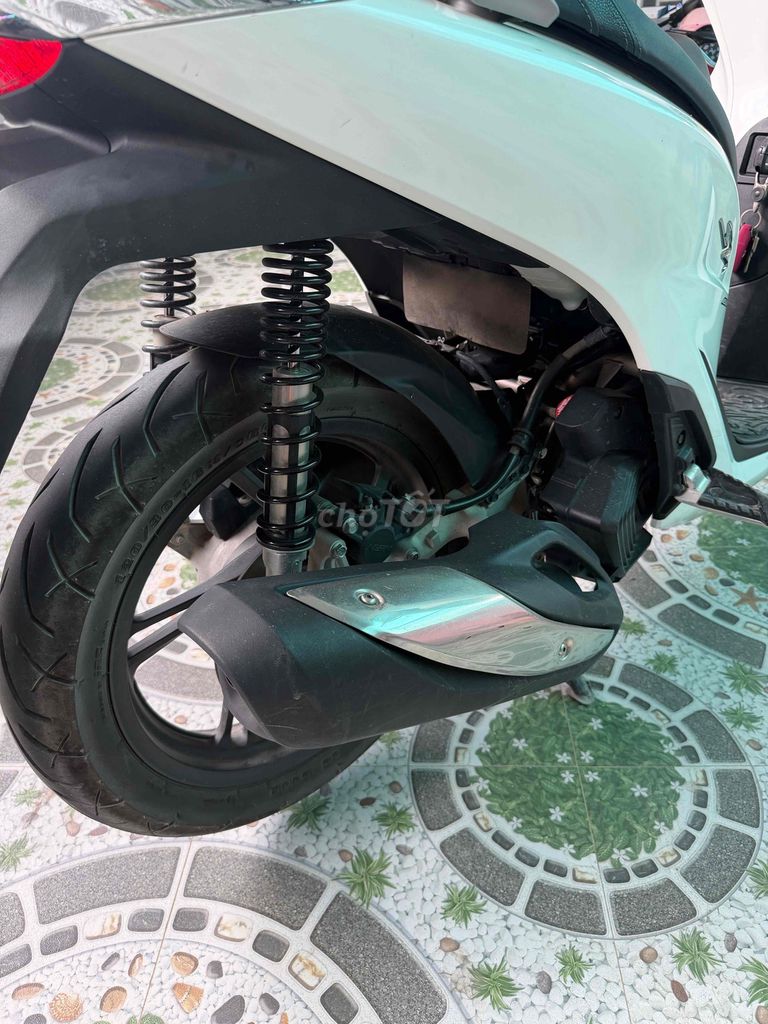 Honda SH 2023 - ảnh 1