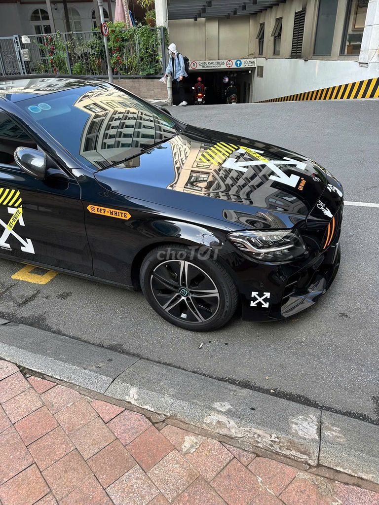 Mercedes-Benz 2020 - ảnh 1