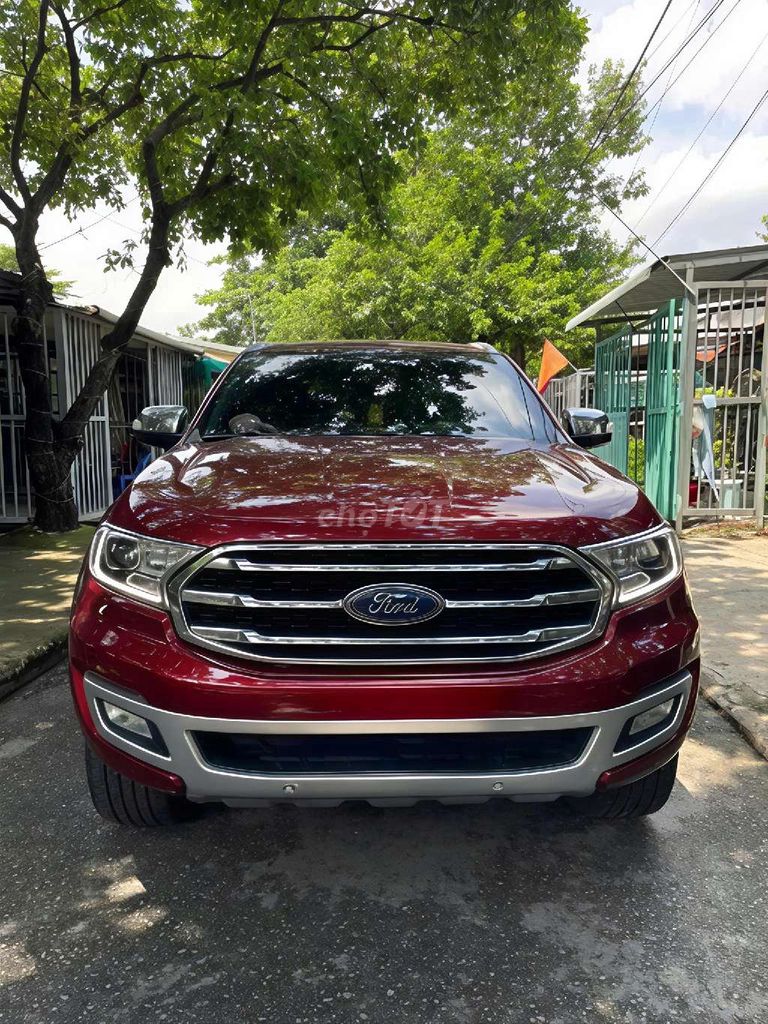 Ford Everest 2020 - ảnh 1
