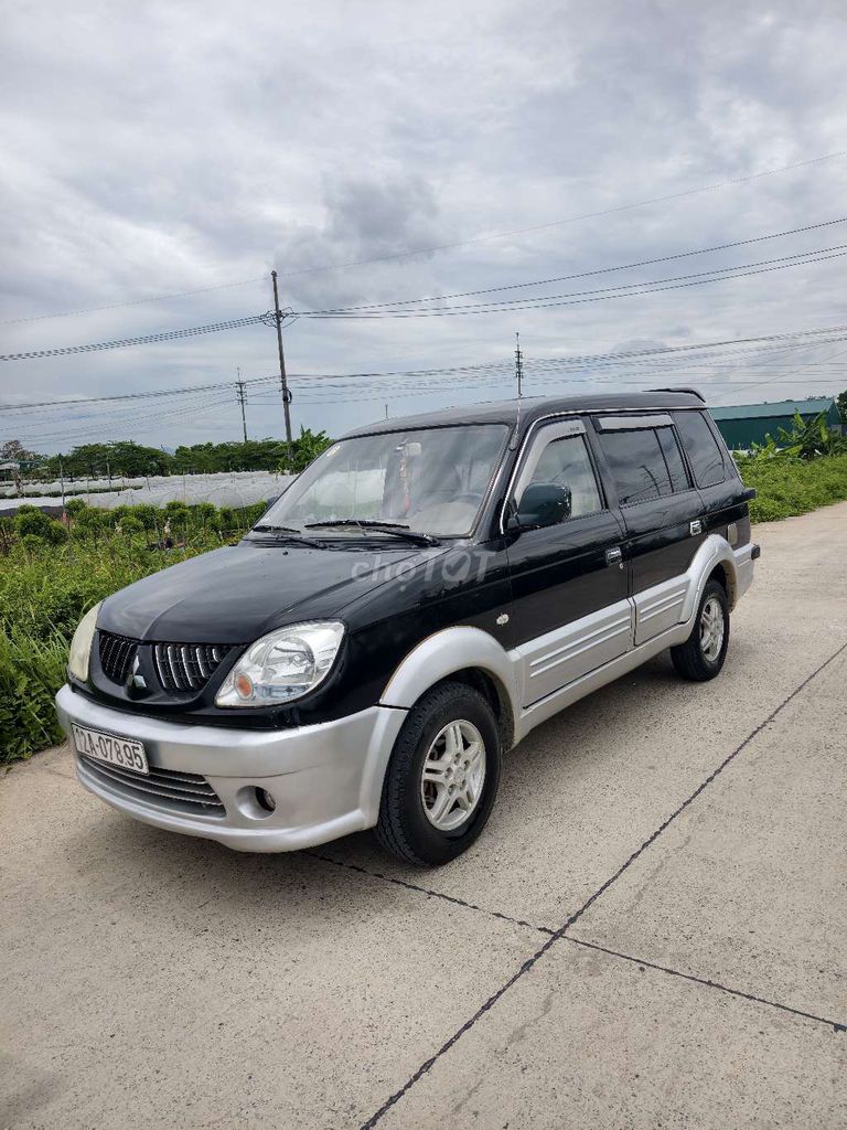 Mitsubishi Jolie 2005 - ảnh 1
