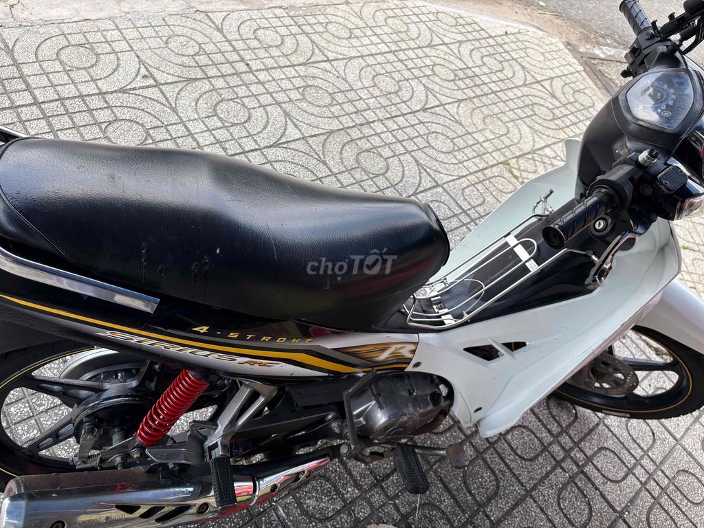 Yamaha Sirius 2012 - ảnh 3