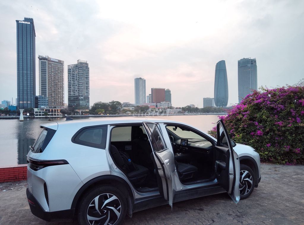VinFast Limo Green 2026 - ảnh 4