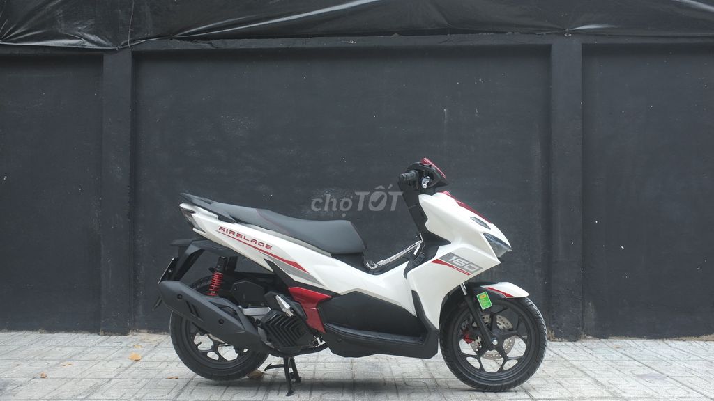 Honda Air Blade 2026 - ảnh 4