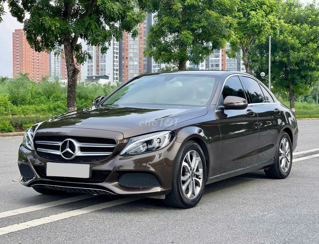 Mercedes-Benz 2018 - ảnh 2