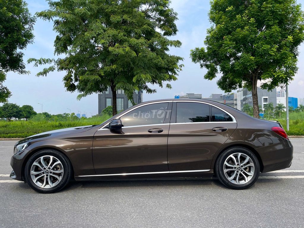 Mercedes-Benz 2018 - ảnh 5