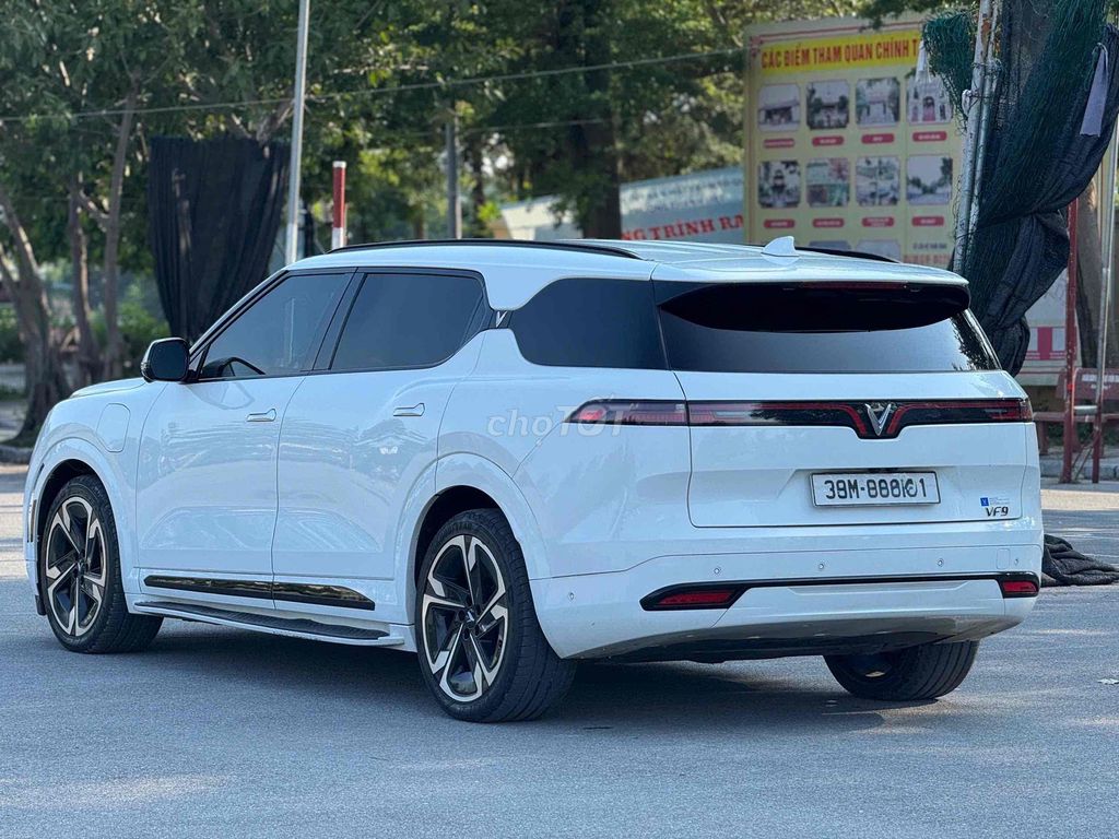 VinFast 2025 - ảnh 3