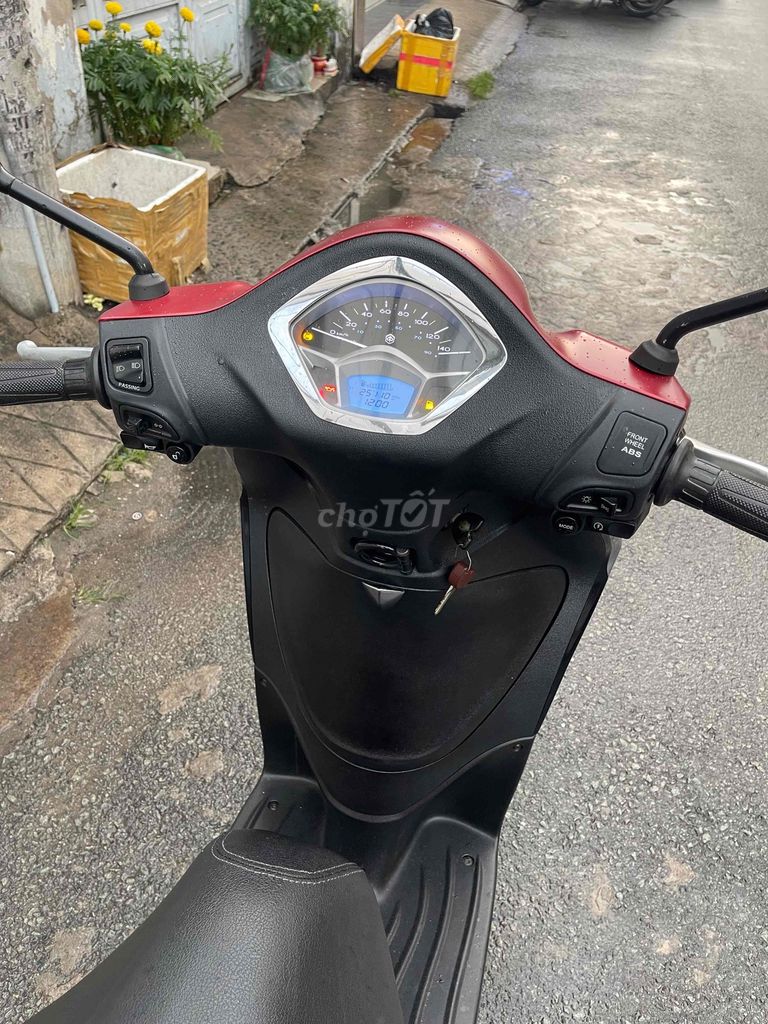 Piaggio 2018 - ảnh 5