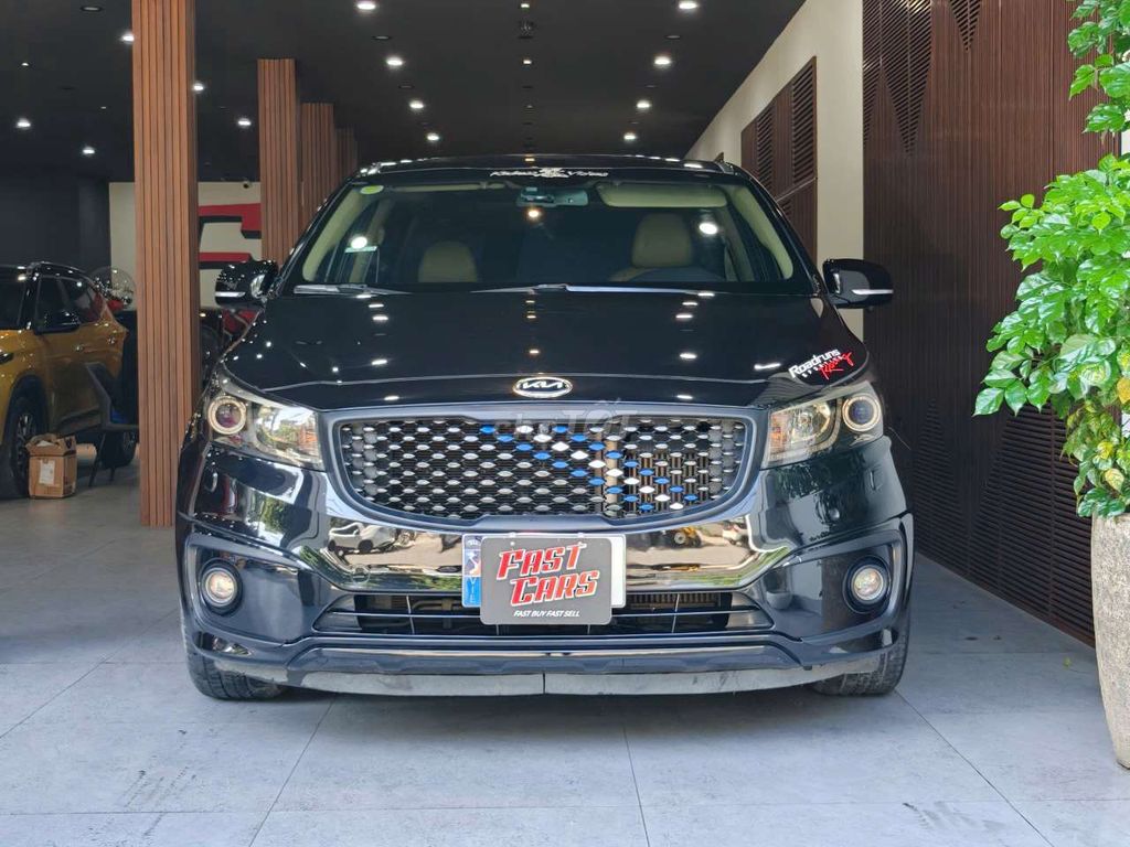 Kia Sedona 2017 - ảnh 1