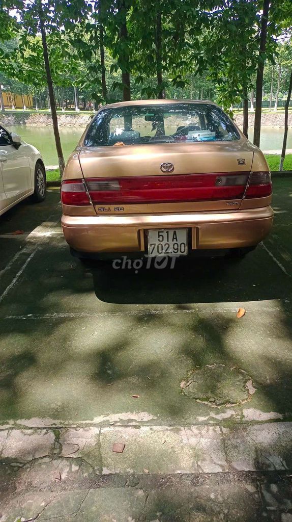 Toyota Corona 1992 - ảnh 2