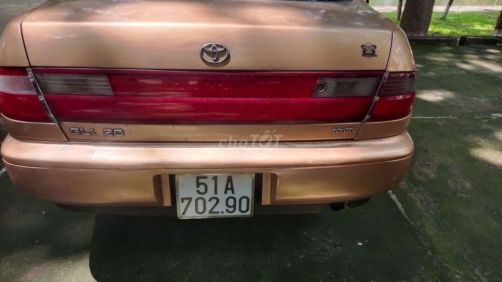 Toyota Corona 1992 - ảnh 3