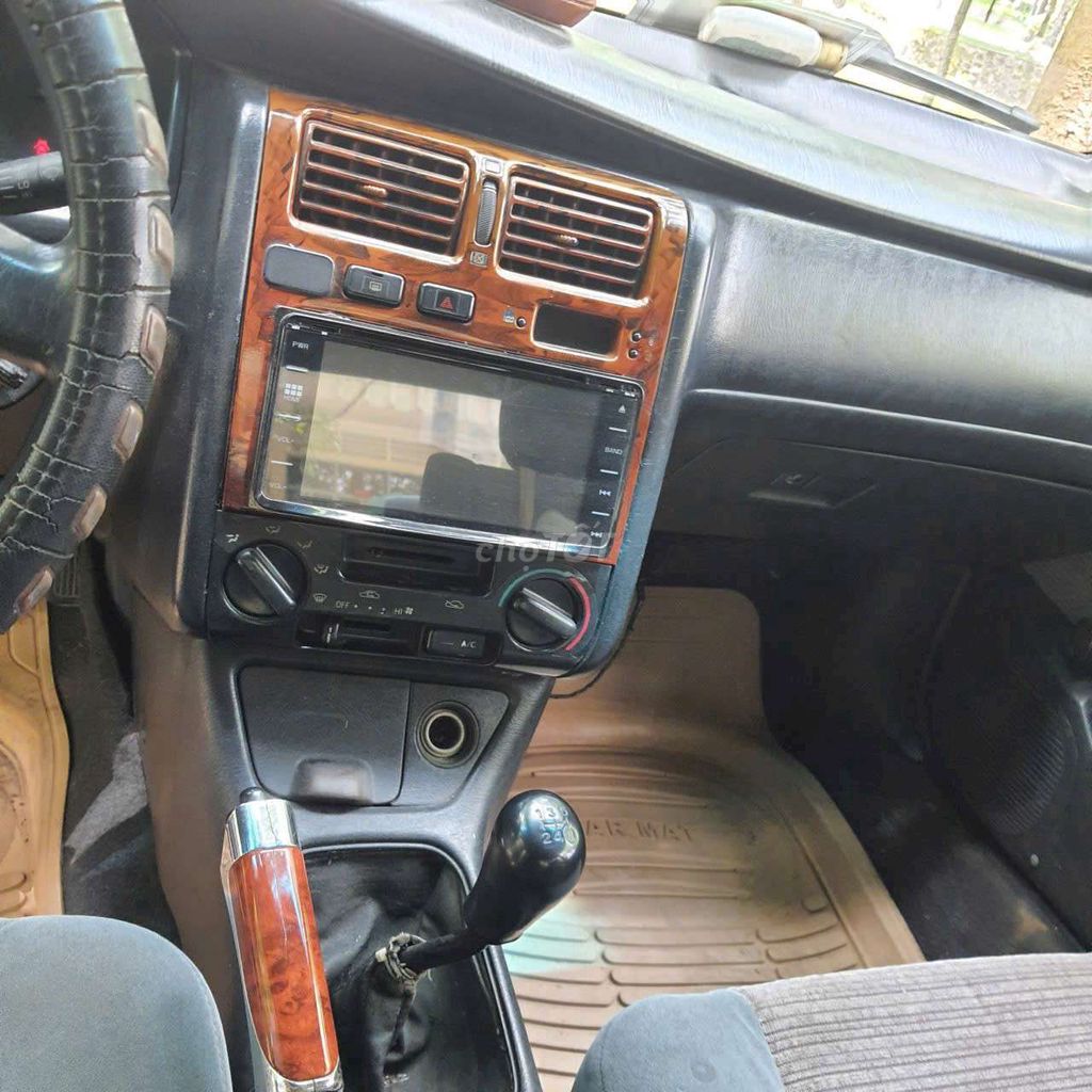 Toyota Corona 1992 - ảnh 5