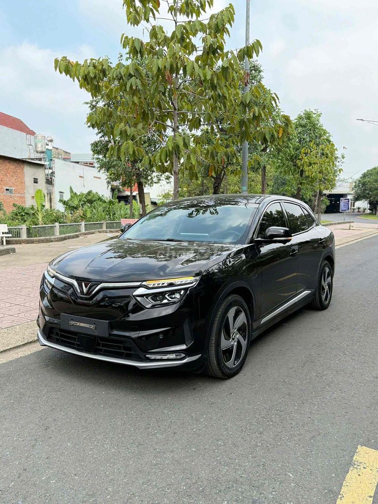 VinFast VF8 Eco 2023 - ảnh 2