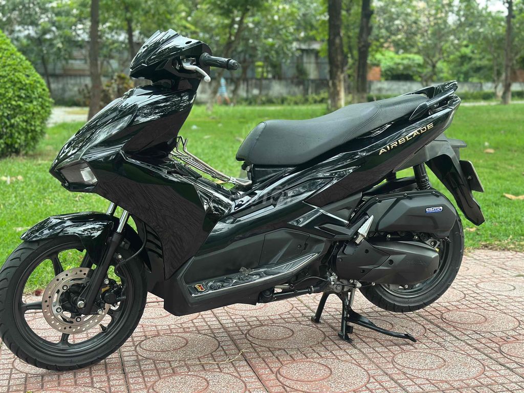 Honda Air Blade 2023 - ảnh 2