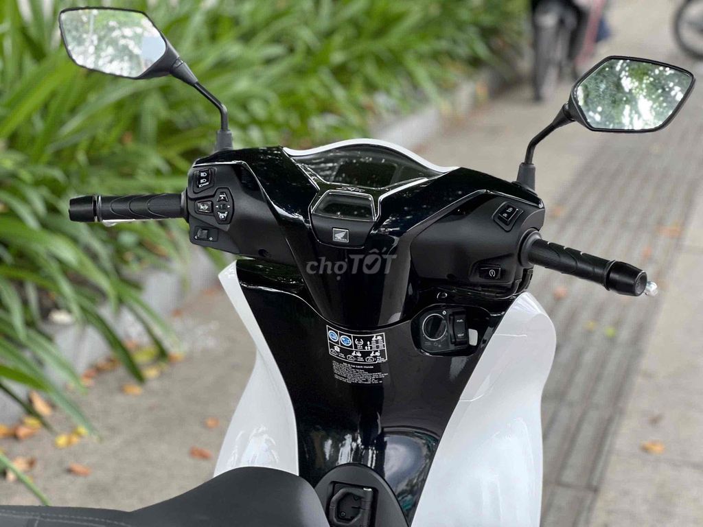 Honda SH 2025 - ảnh 4