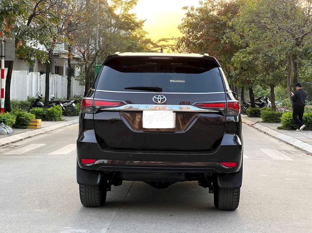 Toyota Fortuner 2020 - ảnh 2